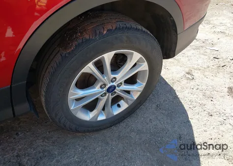 2017 Ford Escape Se z USA, uszkodzony, nr VIN 1FMCU9GD7HUE42708